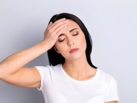 Kaş Üstü Ağrısı Neden Olur? Nasıl Geçer? Köpüklü İshal